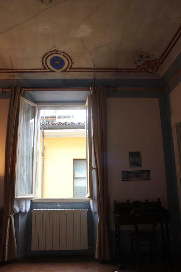 Residence Via Benamati Cagli Exteriör bild